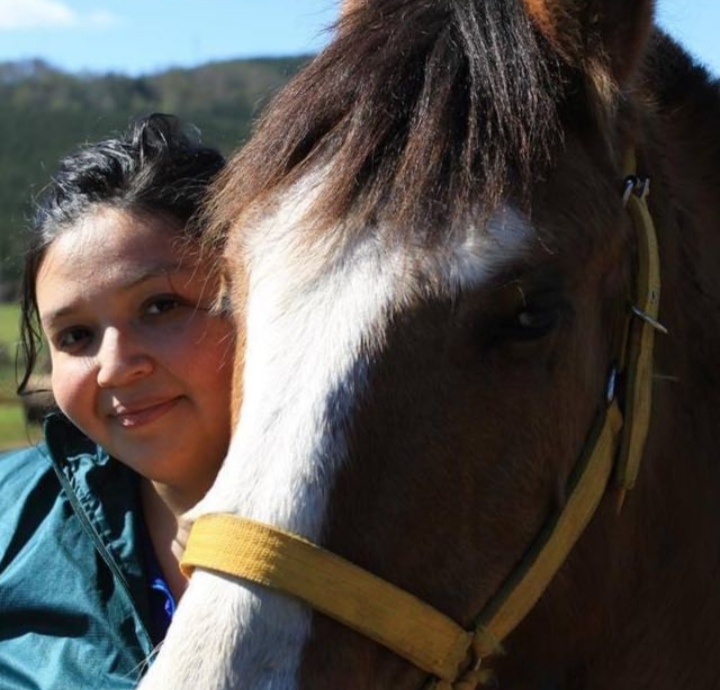 Carolina Zárate Matus - Médico Veterinario Carolina Zárate Matus - Médico Veterinario